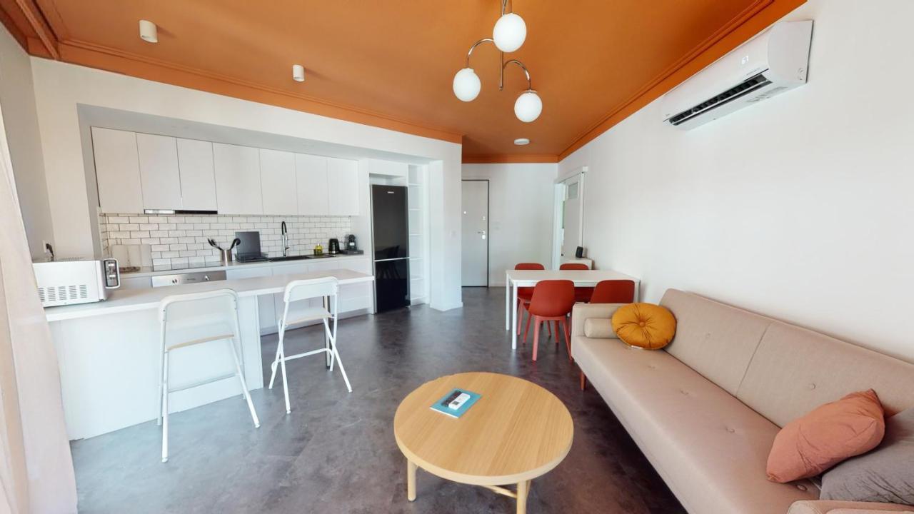Onezerotwo By Zoia Living Aparthotel Athens Exterior photo