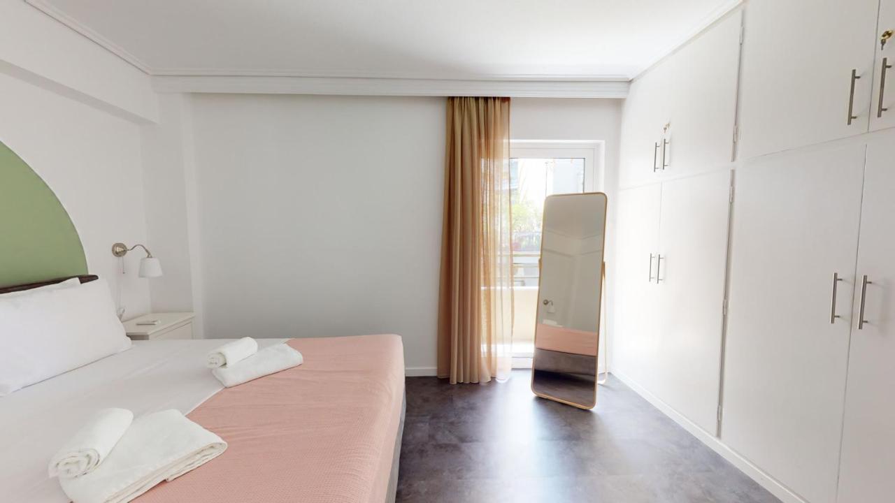 Onezerotwo By Zoia Living Aparthotel Athens Exterior photo
