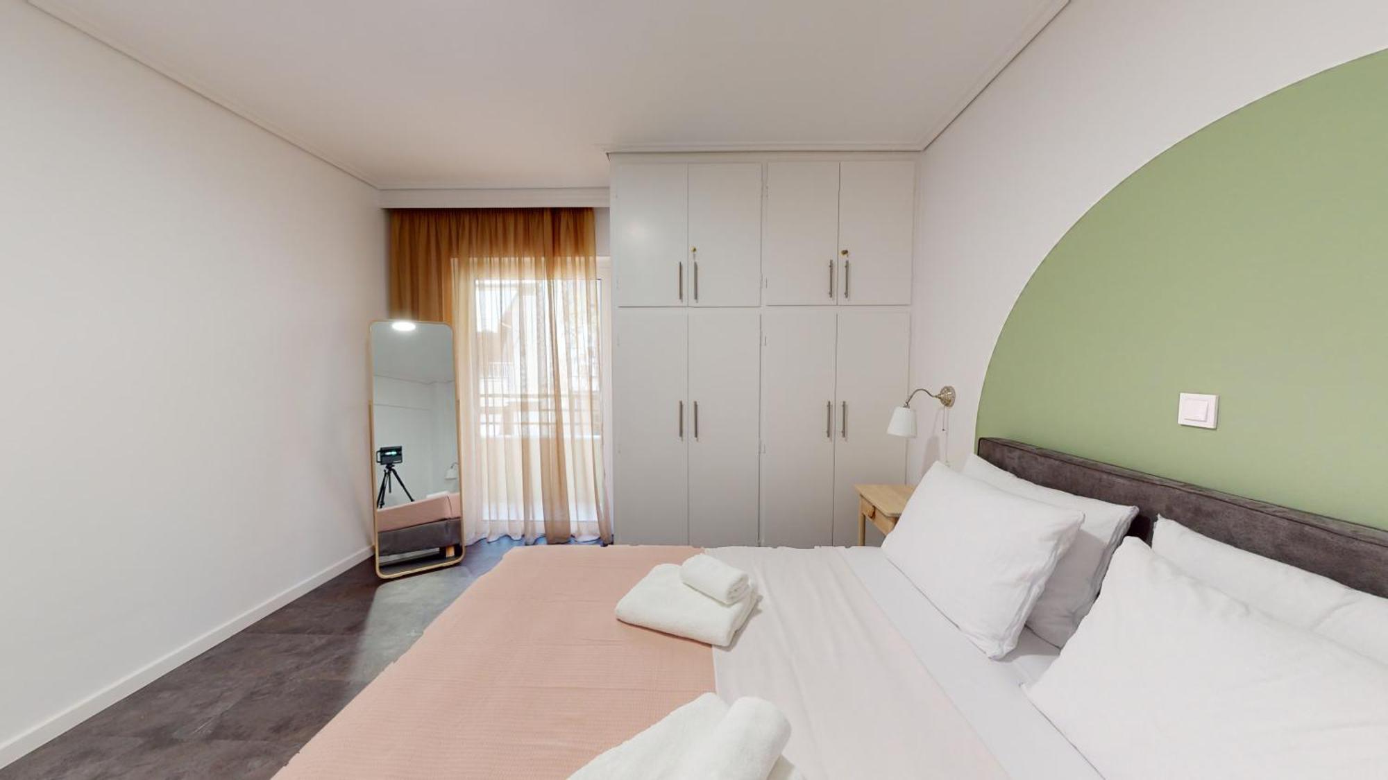 Onezerotwo By Zoia Living Aparthotel Athens Exterior photo